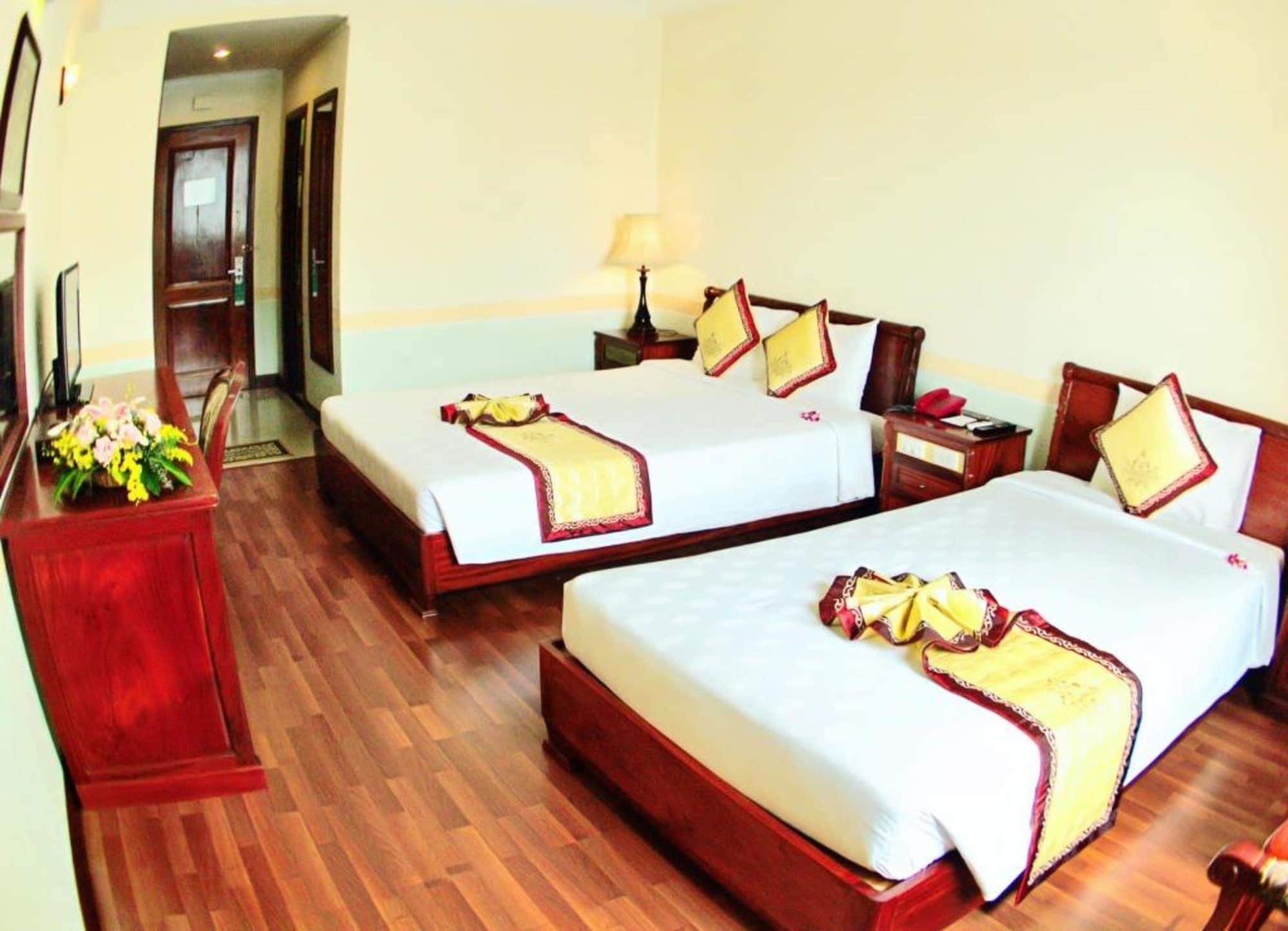 Ninh Kieu 2 Hotel Can Tho Exterior photo