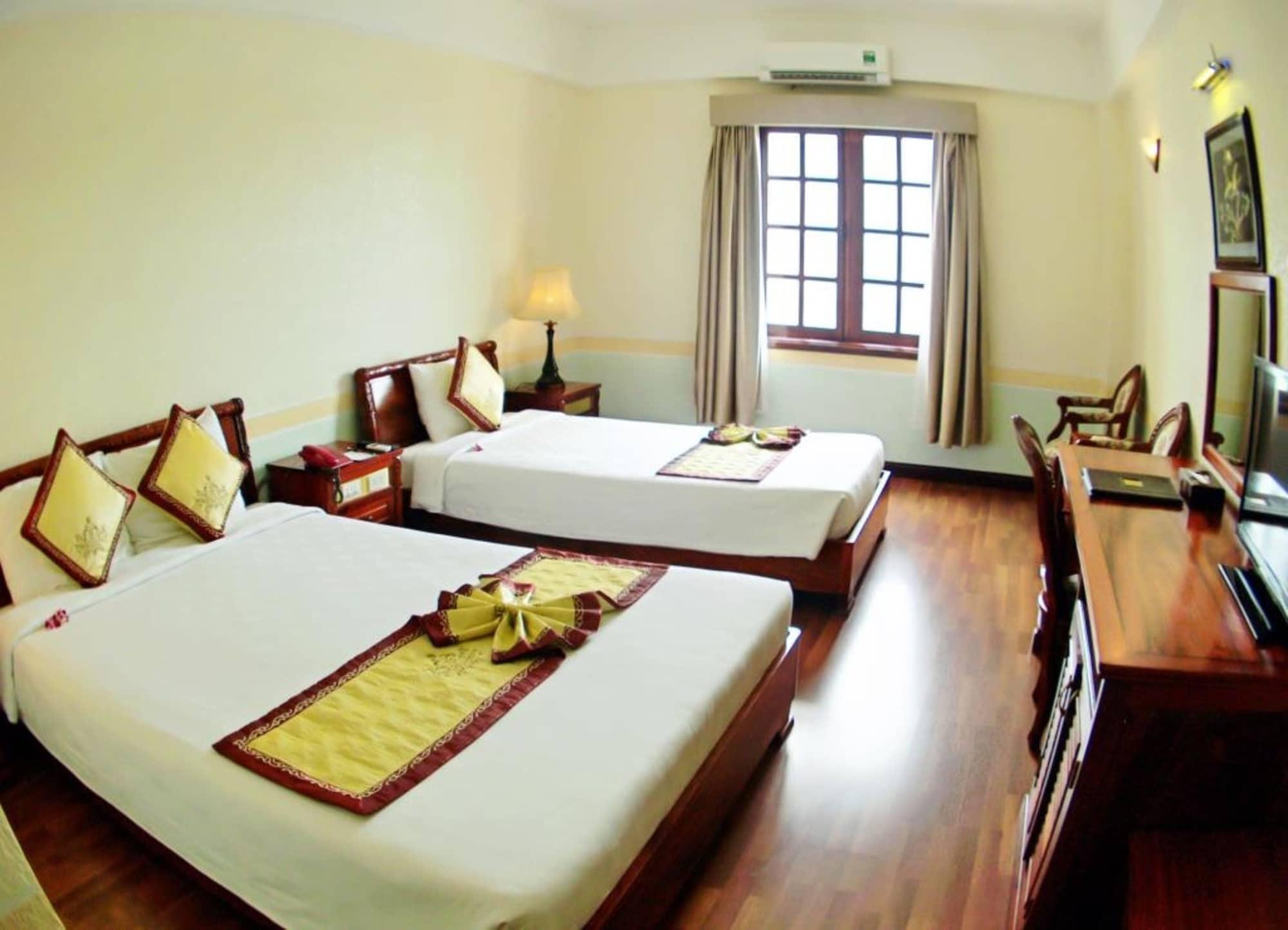 Ninh Kieu 2 Hotel Can Tho Exterior photo